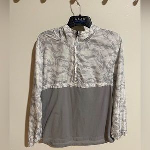 Men’s Under Armour windbreaker